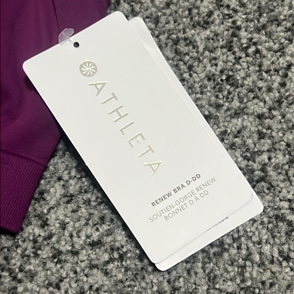 Athleta Women's Renew Bra D-DD Size Medium NWT - Picture 2 of 7